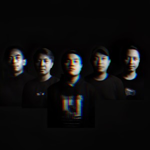 收聽Rockmantic的Coming Back歌詞歌曲