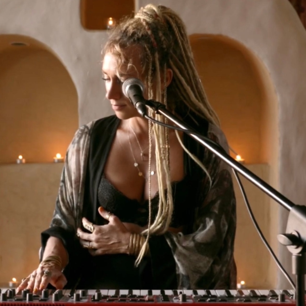 Pearls (Live) (Live)