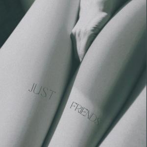 收聽Marsey的Just Friends歌詞歌曲
