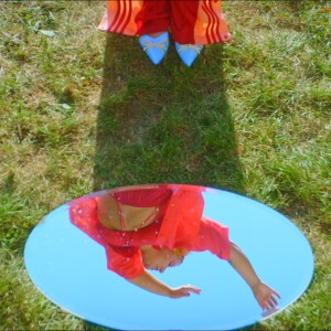 Album DONTWANNAGROWUP (Explicit) from Lna