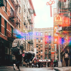 收聽Ahead的China Town (Radio Edit)歌詞歌曲