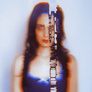 收聽Echoberyl的Mon Fantôme (Minimal remix)歌詞歌曲