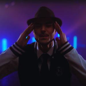 default playlist img