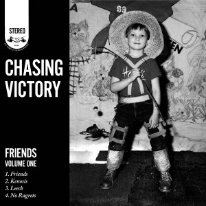 ดาวน์โหลดและฟังเพลง Friends พร้อมเนื้อเพลงจาก Chasing Victory