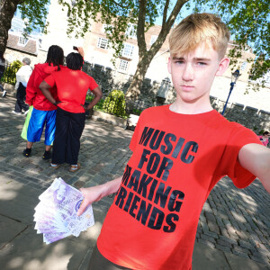 default playlist img