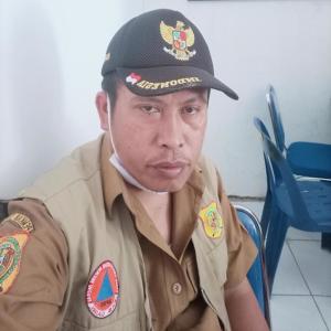 Dengarkan Cinta Pramuria lagu dari Tamba Musik dengan lirik