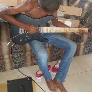 default playlist img