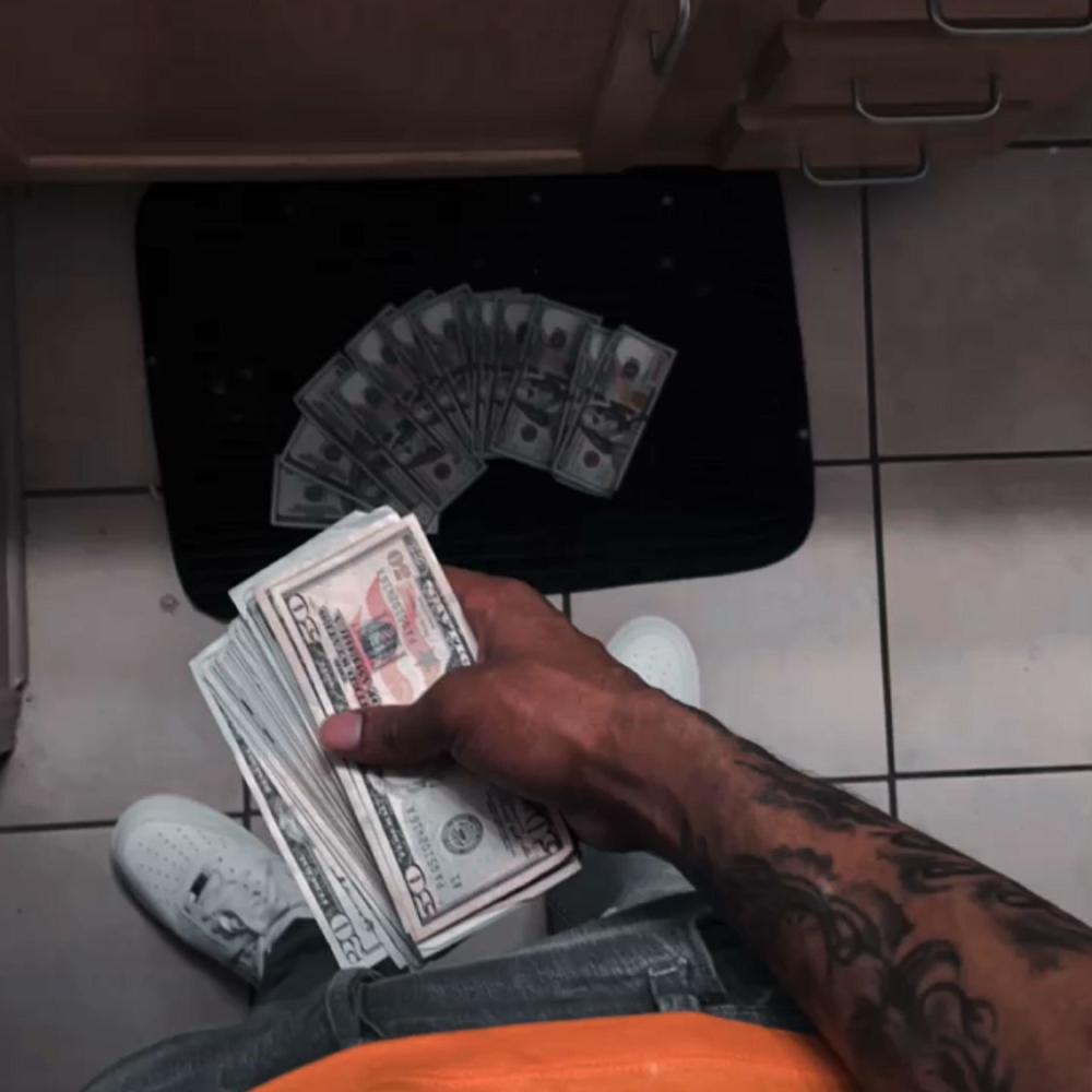Movin Different (Explicit)