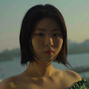 Listen to 위험해 (Dangerous) song with lyrics from 유정(YooJeong)