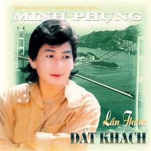 ดาวน์โหลดและฟังเพลง Tôi Đi Giữa Hoàng Hôn พร้อมเนื้อเพลงจาก Minh Phụng