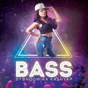 收聽Bhoomika Kashyap的Bass歌詞歌曲