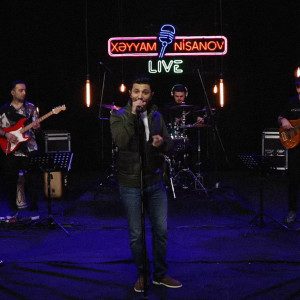 ดาวน์โหลดและฟังเพลง Улыбнись (Live) พร้อมเนื้อเพลงจาก Xayyam Nisanov