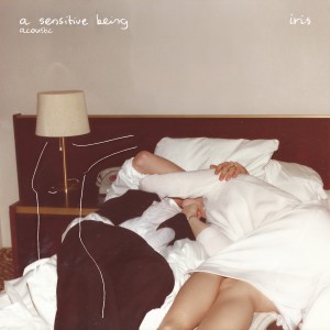 ดาวน์โหลดและฟังเพลง giving in (acoustic) พร้อมเนื้อเพลงจาก Iris Caltwait