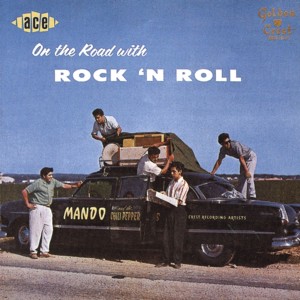 收听Mando And The Chili Peppers的South Of The Border歌词歌曲