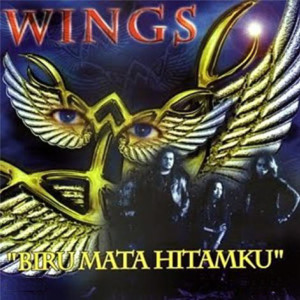 ดาวน์โหลดและฟังเพลง Biru Mata Hitamku พร้อมเนื้อเพลงจาก Wings
