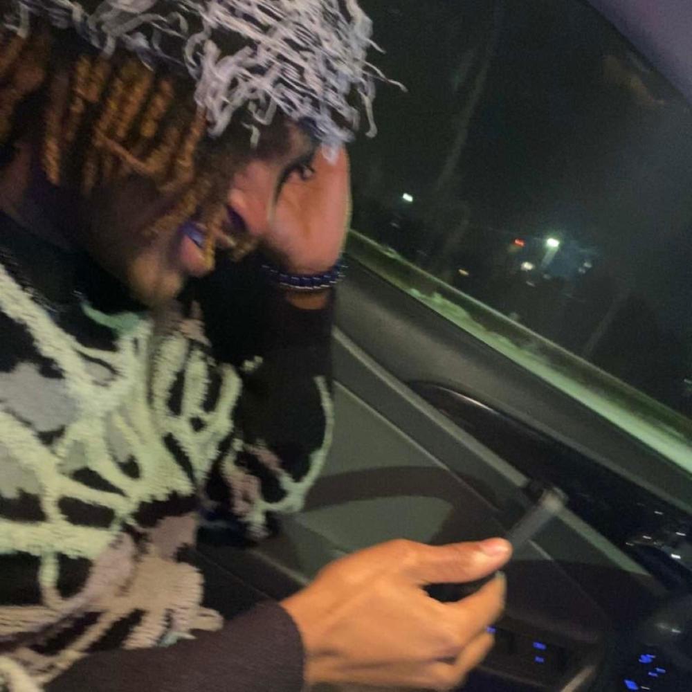 Lights out (Explicit)