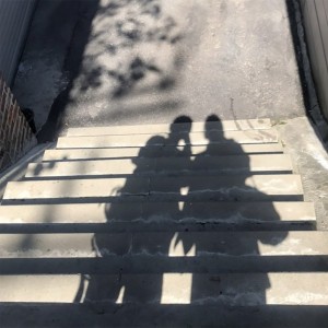 收听헤나的boy歌词歌曲