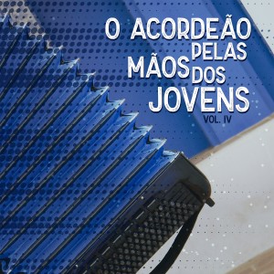 Listen to Variações Sobre Mack The Knife (G.Shenderyov) song with lyrics from Mariana Coelho