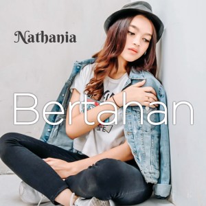 Album BERTAHAN from Nathania
