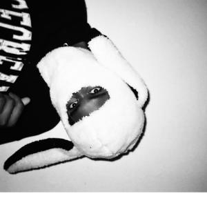 ดาวน์โหลดและฟังเพลง dark days (Explicit) พร้อมเนื้อเพลงจาก Lil Vex