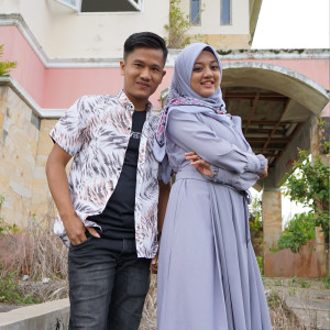 Roby Januarta的專輯Pulang Lah Adiak Sayang