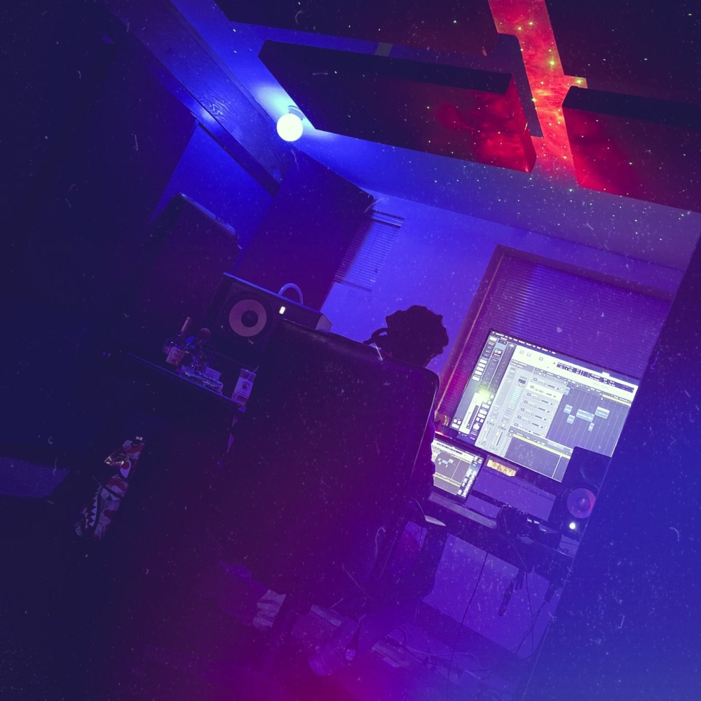 LIGHTHOUSE22 (Explicit)