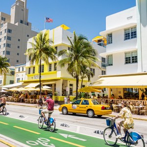 Listen to Instrumental Free Miami song with lyrics from Sayar Music