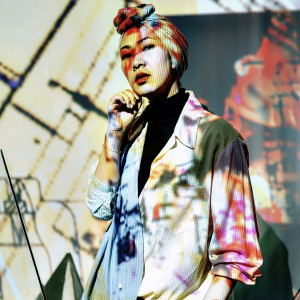 Dengarkan Sudut Cerita (Ldr) lagu dari Laras dengan lirik