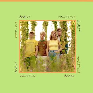 ดาวน์โหลดและฟังเพลง Gemmeleg พร้อมเนื้อเพลงจาก Blæst