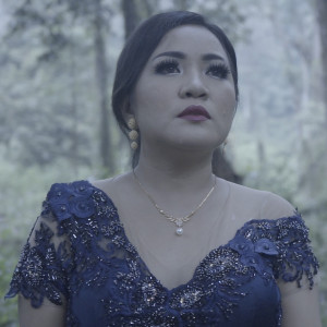 Listen to Erkata Pet Pet song with lyrics from Averiana Barus