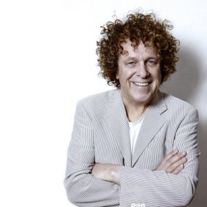 ดาวน์โหลดและฟังเพลง Don't Leave Me พร้อมเนื้อเพลงจาก Leo Sayer