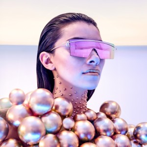 ดาวน์โหลดและฟังเพลง Don't Care พร้อมเนื้อเพลงจาก GOLDS
