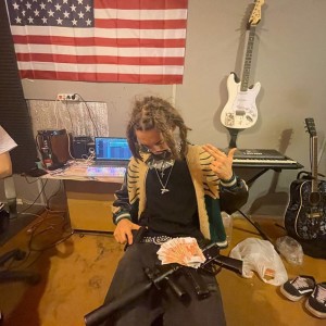 收聽BabyGlock!的+!Тинькофф!+ (Explicit)歌詞歌曲