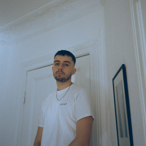 Listen to Stuck (Explicit) song with lyrics from Peer Pressure