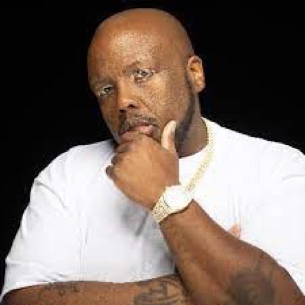 THE SHOW (feat. KRIZZ KALIKO) (Explicit)