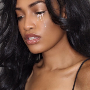 收聽Chelsea Keenan的Honey歌詞歌曲