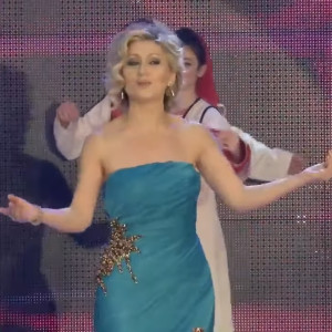 Dengarkan Si me t'lyp me porosi lagu dari Merita Bunjaku dengan lirik