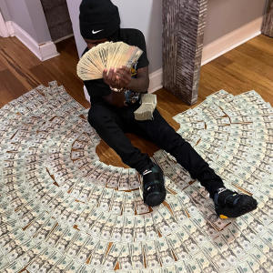 收聽LBS Kee'vin的Street Signs (Explicit)歌詞歌曲