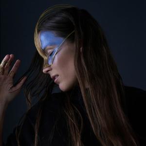 Listen to Blank_ song with lyrics from Delhia de France