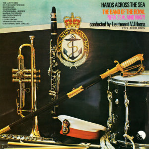 收聽The Band Of The Royal New Zealand Navy的The Sailors Hornpipe歌詞歌曲