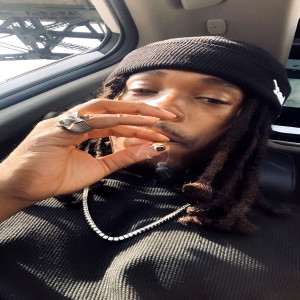 Swagg B的專輯Leave a Mess Freestyle (Explicit)