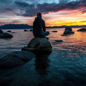 Dengarkan Awaken lagu dari Sounds of Nature Relaxation dengan lirik