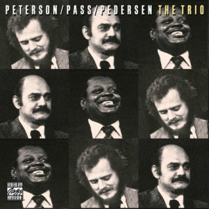 ดาวน์โหลดและฟังเพลง Secret Love (Live) พร้อมเนื้อเพลงจาก Oscar Peterson