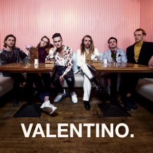 收聽VALENTINO.的Back Again歌詞歌曲
