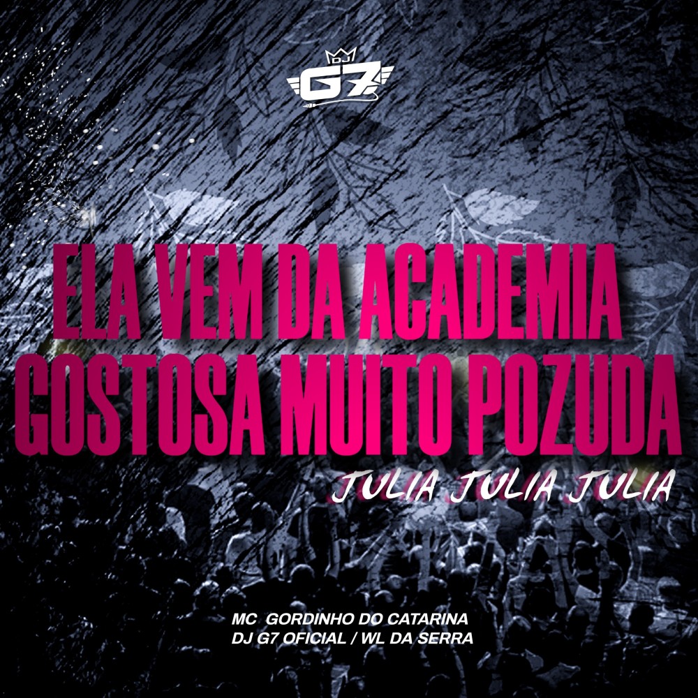 Ela Vem da Academia Gostosa Muito Pozuda - Julia Julia Julia