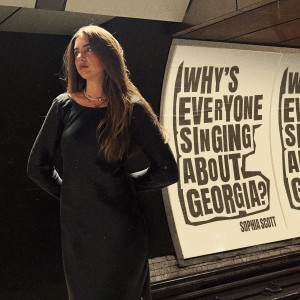 Sophia Scott的專輯Why's Everyone Singing About Georgia?