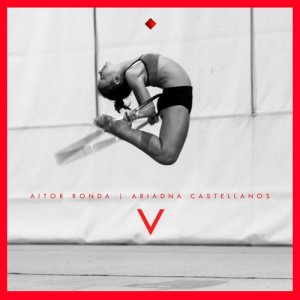ดาวน์โหลดและฟังเพลง V พร้อมเนื้อเพลงจาก Aitor Ronda