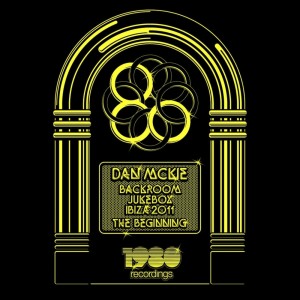ดาวน์โหลดและฟังเพลง Black & Yellow พร้อมเนื้อเพลงจาก Martyn Negro