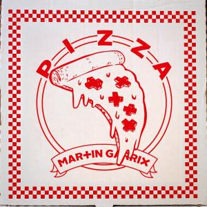 ดาวน์โหลดและฟังเพลง Pizza พร้อมเนื้อเพลงจาก Martin Garrix