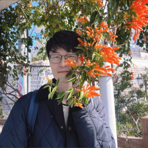 Listen to Frenemy (cover: MC 张天赋|洪嘉豪) (完整版) song with lyrics from 古尘